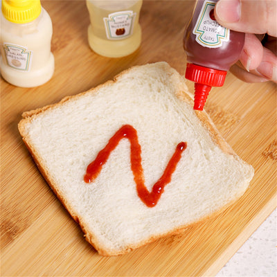 4pcs Mini Condiment Bottles Portable Seasoning Storage Containers