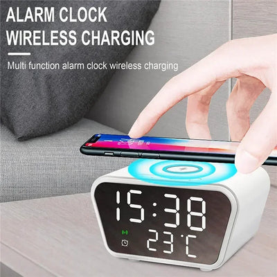 Wireless Charger Pad LED Digital Alarm Clock Desktop Temperature Phone Chargers Stand 15W Fast Wireless Charging Dock Station