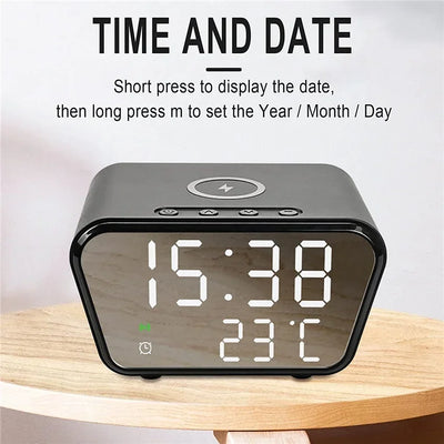 Wireless Charger Pad LED Digital Alarm Clock Desktop Temperature Phone Chargers Stand 15W Fast Wireless Charging Dock Station