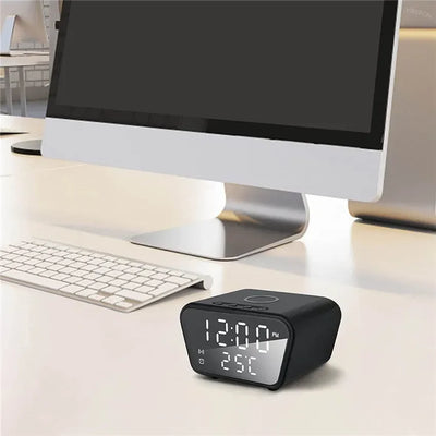 Wireless Charger Pad LED Digital Alarm Clock Desktop Temperature Phone Chargers Stand 15W Fast Wireless Charging Dock Station