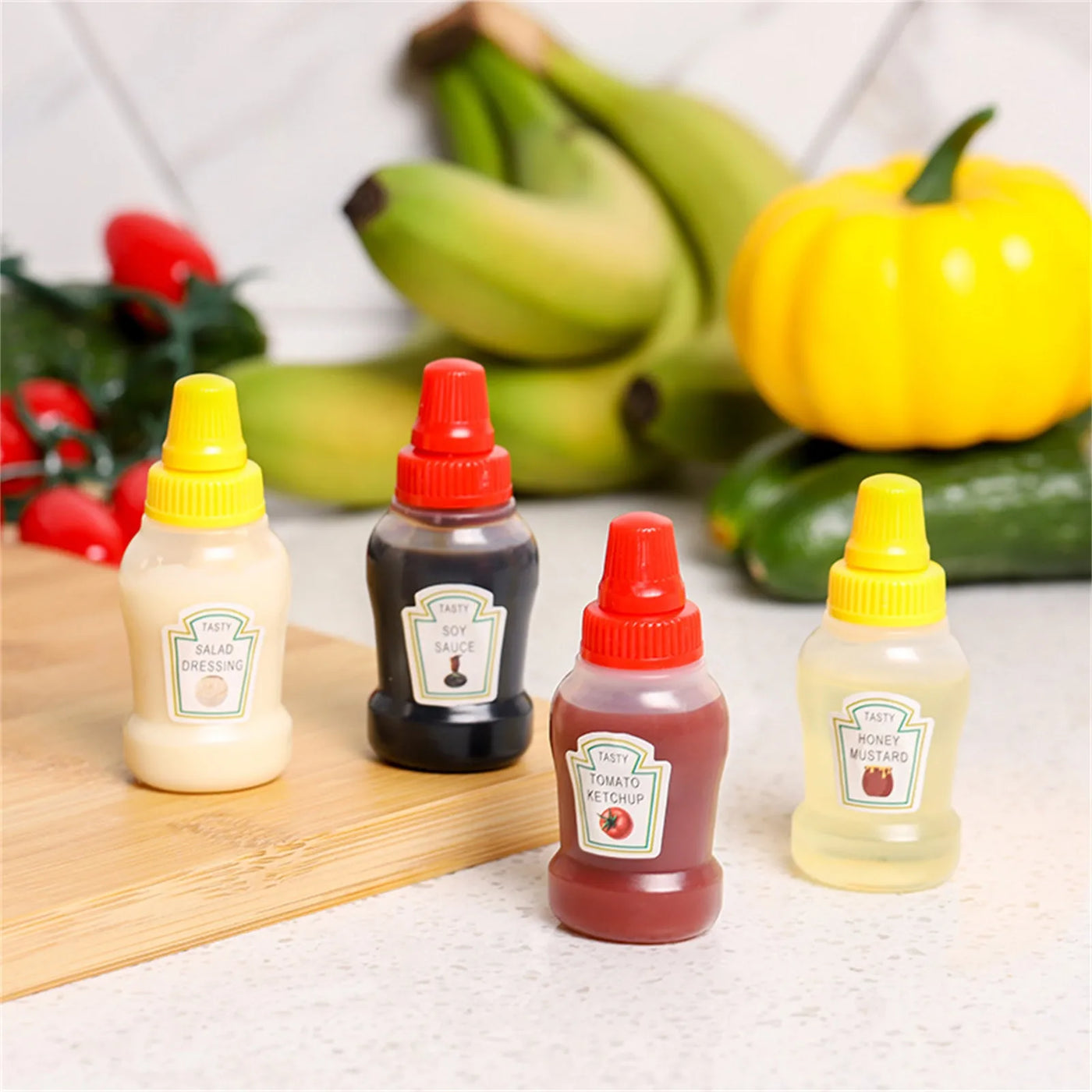 4pcs Mini Condiment Bottles Portable Seasoning Storage Containers