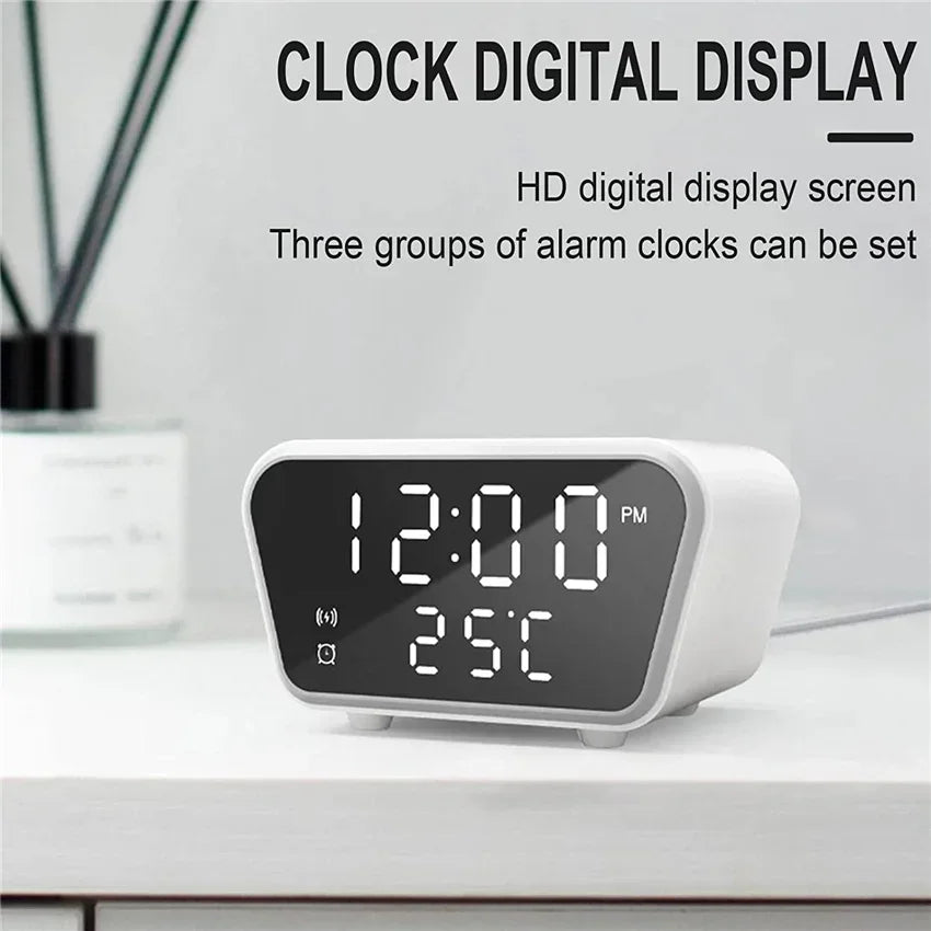 Wireless Charger Pad LED Digital Alarm Clock Desktop Temperature Phone Chargers Stand 15W Fast Wireless Charging Dock Station