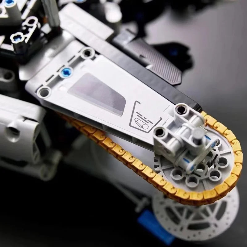 2025 Motorcycle Building Blocks Toy Set Realistic Motorcycle Model Assembly Educational Gift for Kids Boys Adults Creative Decor