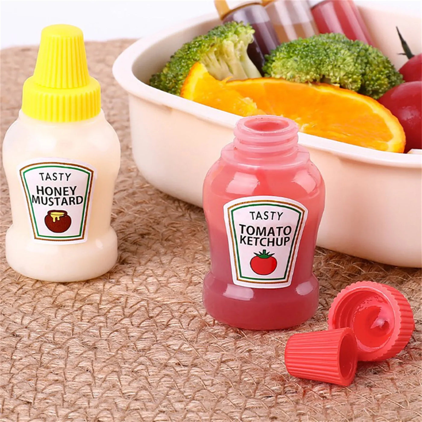 4pcs Mini Condiment Bottles Portable Seasoning Storage Containers