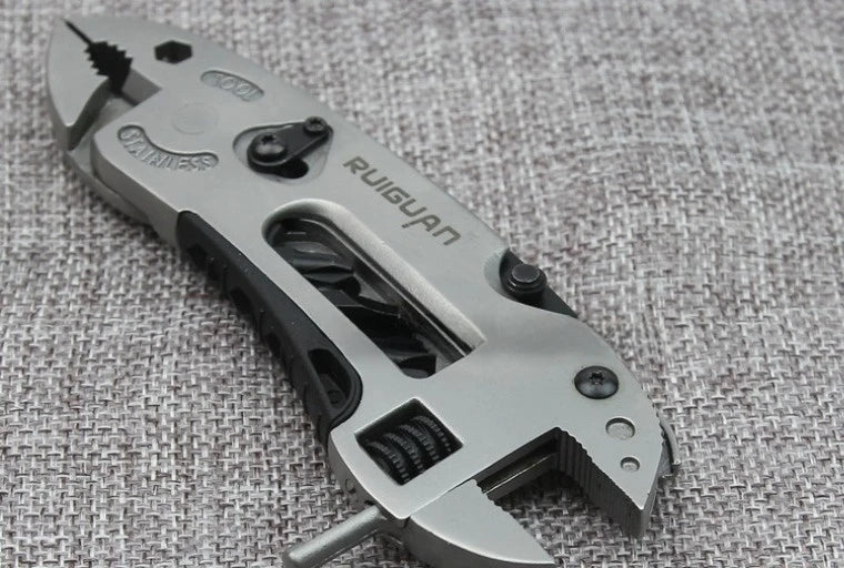 Multifunctional Pliers Multi-Tool Pliers Multifunctional Wrench Multi-purpose Tool Combination Vise Small Knife Pliers Outdoor