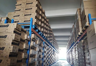 2024 BOL Hot Sale OEM 450W    Handhold Portable  Powerful Suction Carpet Cleaner for Carpet and Sofa Fabric Stain