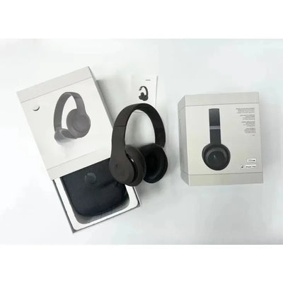 New Studio Pro recording engineer diadem 4. next generation Bluetooth wireless headphones with noise reduction with storage