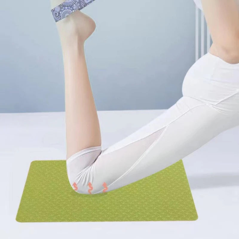 Yoga Mat Non-slip Sports TPE Fitness Mat 33cm Length Comfortable Rubber Mat Suitable for Sports Yoga and Pilates Gymnastics